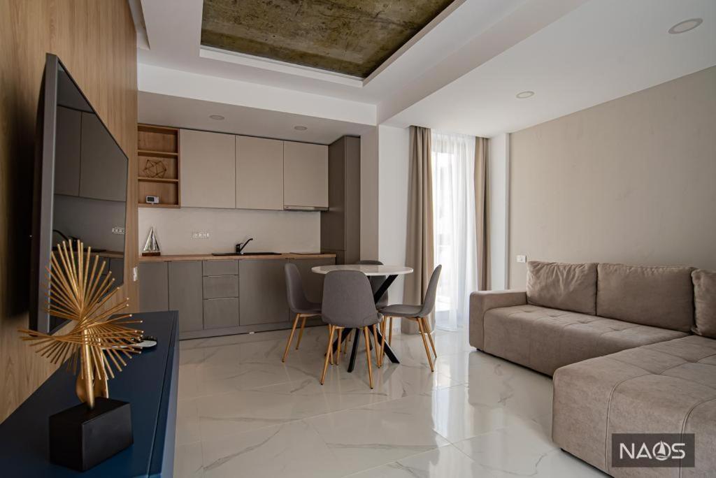 Naos Residence Năvodari Extérieur photo